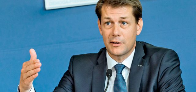 Gastgewerbe Dehoga Präsident Guido Zöllick Umfrage Existenzangst Planungssicherheit Geschäftslage 2023 Halbjahr Mehrwertsteuer