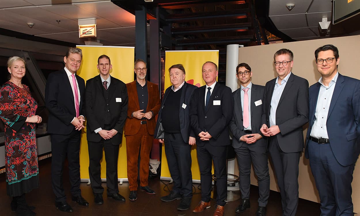 lotto-talk-im-turm-in-berlin-games-business