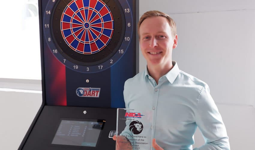 Darts Löwen Entertainment in Las Vegas geehrt games & business